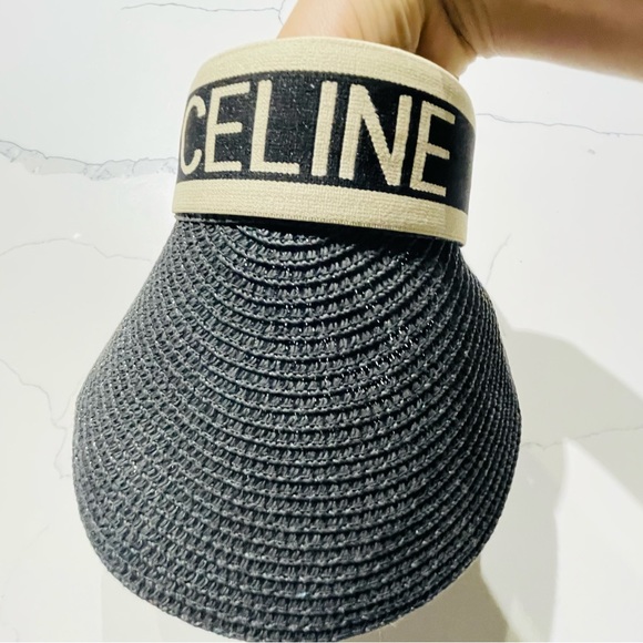 50% OFF Discount for a Queen 👑 ALL Items at my closet - Picture 8 of 17